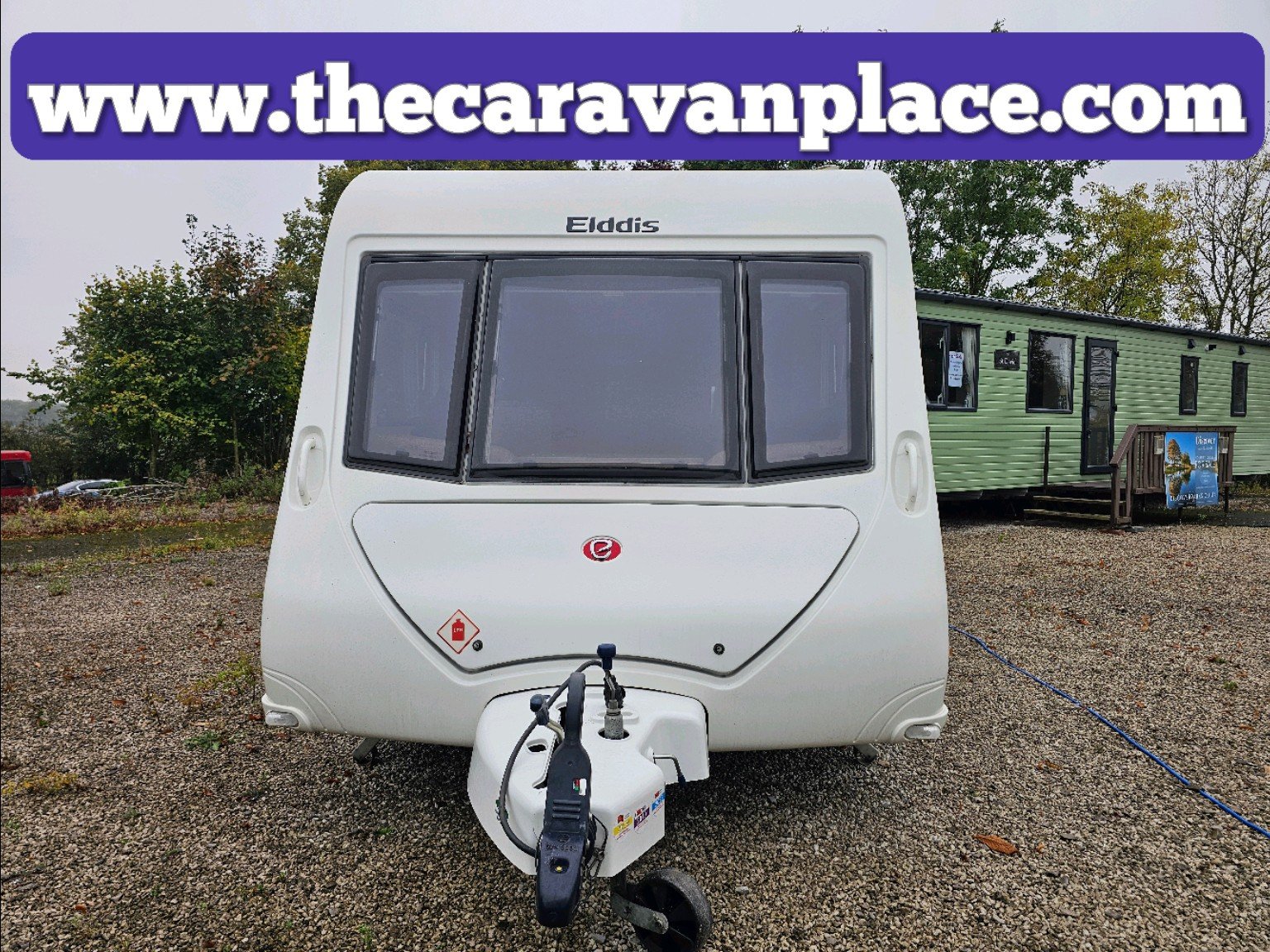 Elddis Avante 462 (2011) Lightweight 2-Berth Caravan with End Washroom