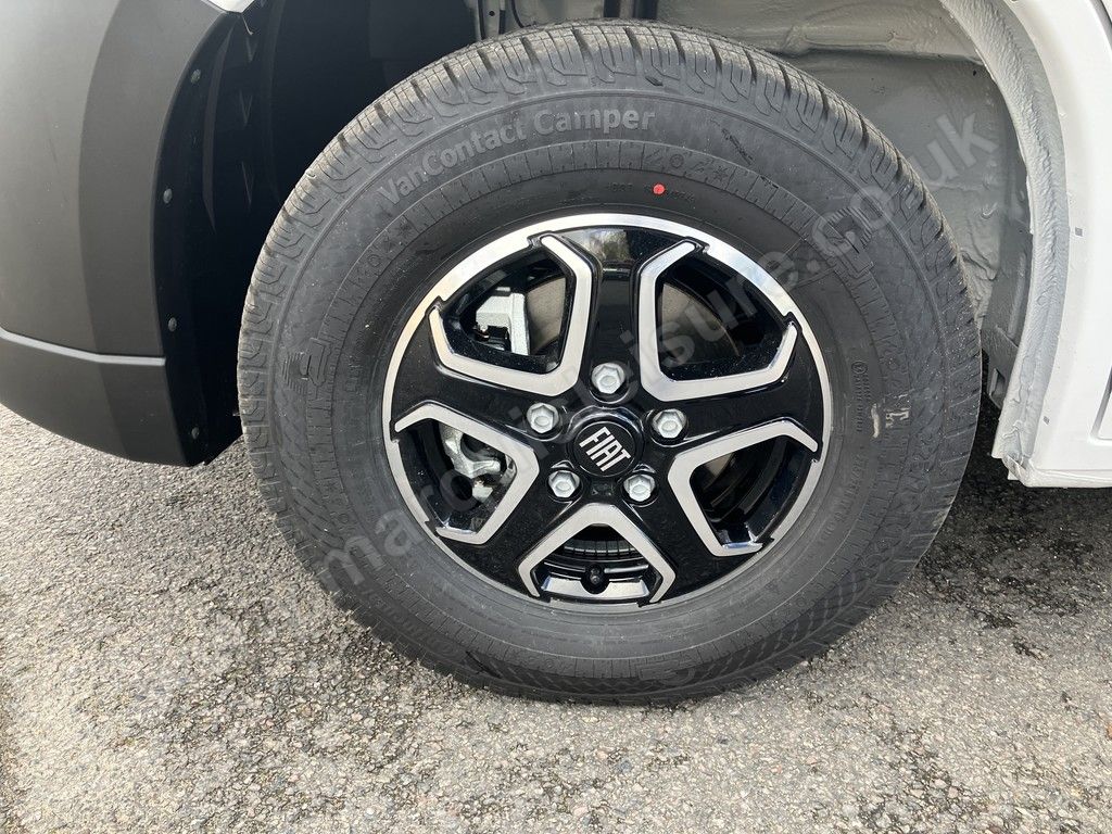 AUTO SLEEPERS ACTIVE FL635