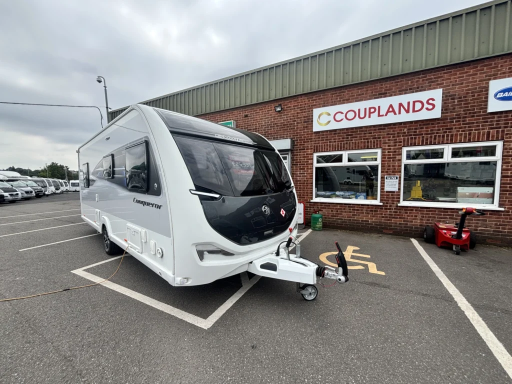 Swift Conqueror 560