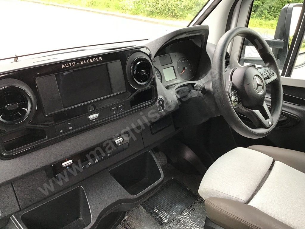 AUTO SLEEPERS WINCHCOMBE