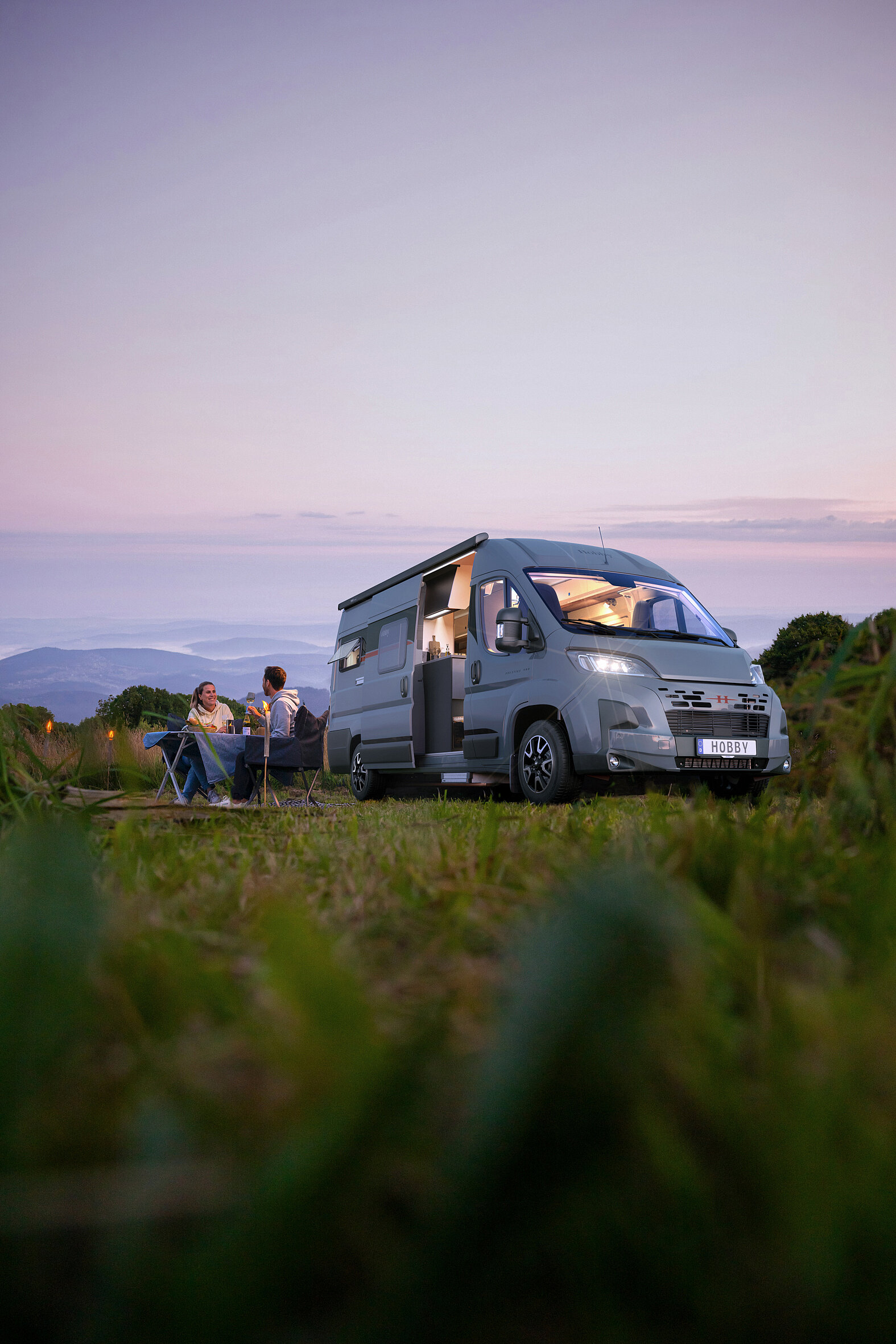 Hobby PRESTIGE VAN FIRST EDITION 640 ET exterior image