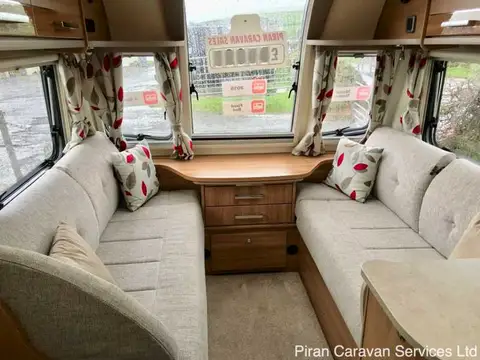 2011 Bailey Pegasus Verona - 5-Berth Family Caravan with Fixed Side Bunks