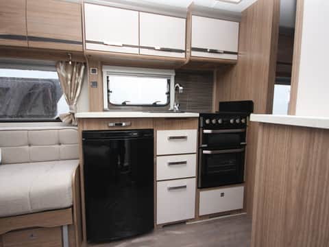 2027 Coachman VIP 565 Singleton Sussex Special Edition - LAST ONE, DEMONSTRATOR DISCOUNT, AVAILABLE NOW!