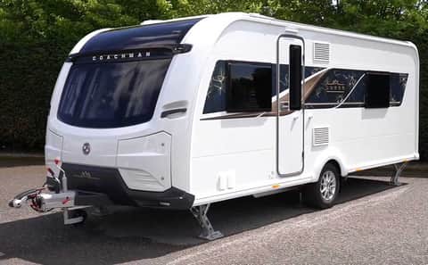 Coachman Lusso I