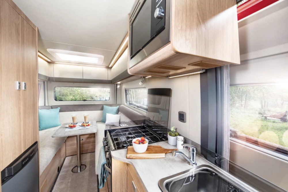 Fiat Autotrail V-Line 635 Sport 140BHP Auto