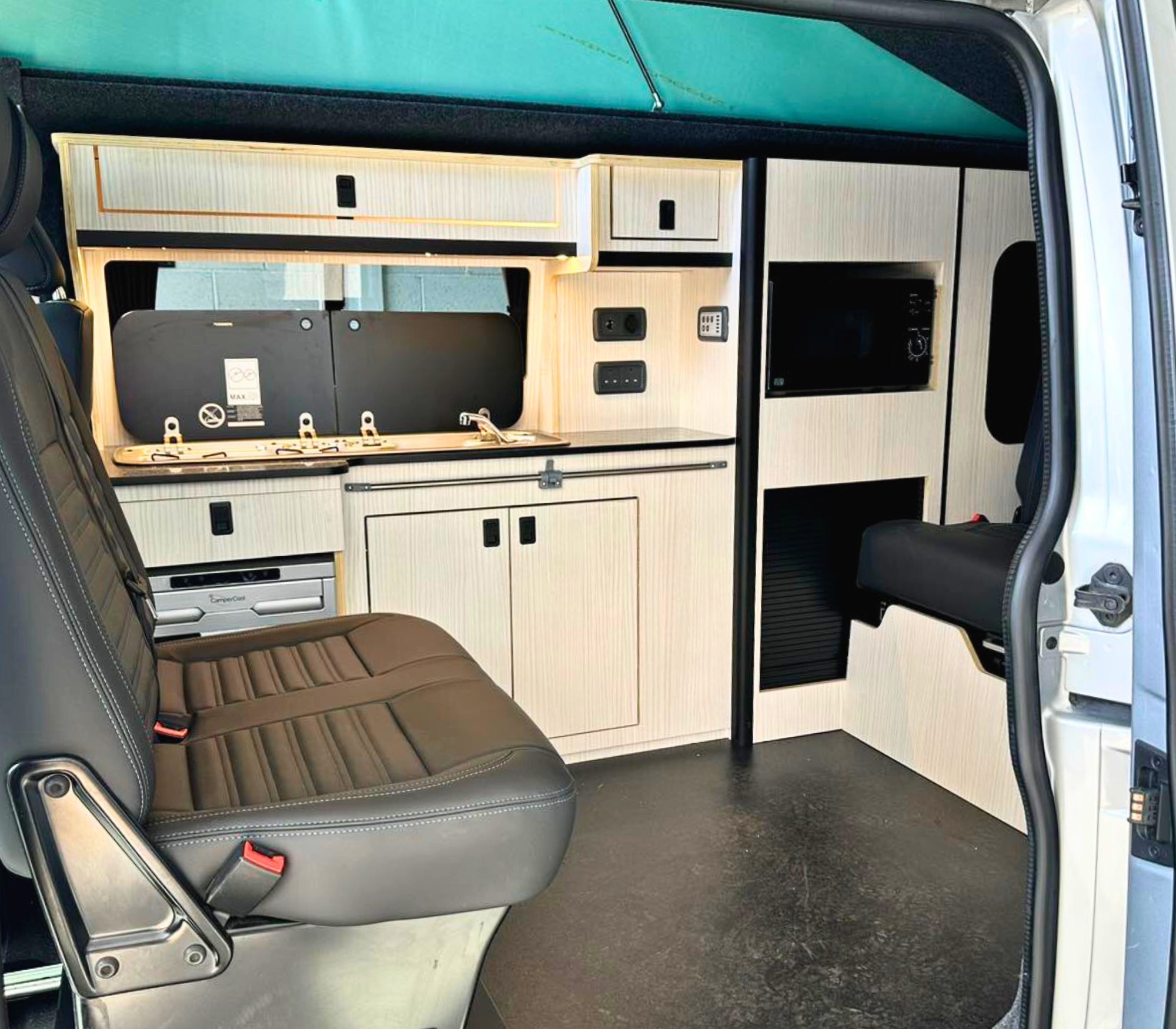2015 Volkswagen Transporter 2.0 TDI T30 Trendline Panel Van 4dr Diesel Manual L3 H1 (198 g/km, 101 bhp)