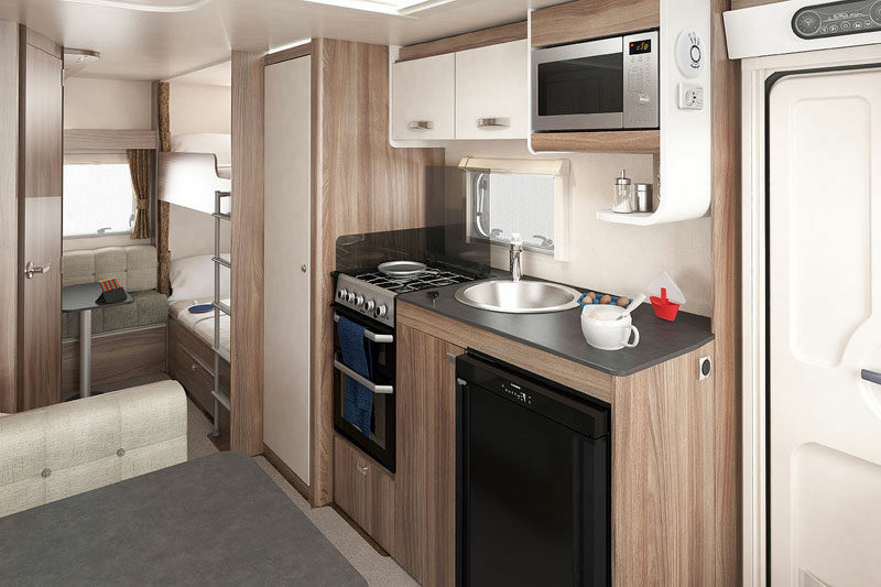 2023 Sprite Quattro FB Twin-Axle 6-Berth Caravan with Fixed Bed
