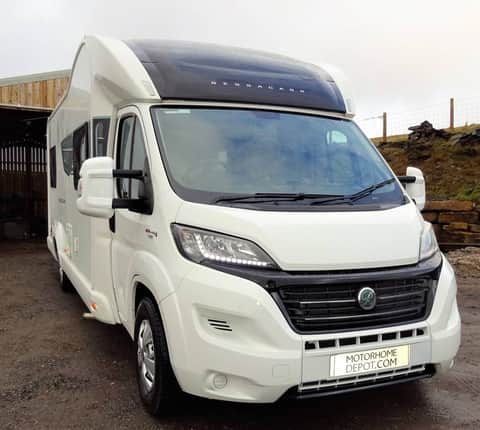 Bessacarr 496 2015 Used 6-Berth Motorhome with Manual Transmission