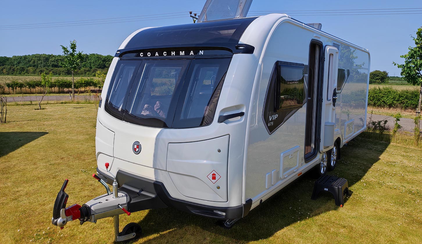 Coachman Vip 575