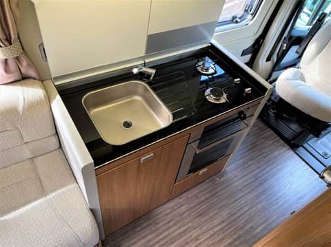 Auto-Trail V Line 610 Sport