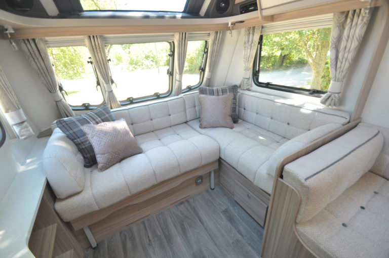Coachman Pastiche