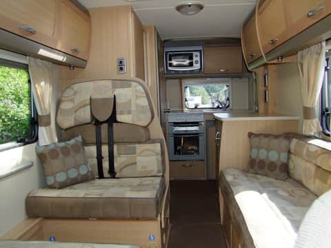 Bessacarr E435 Fiat Ducato, 5 Berth, 4 Belts, MOT, 12 Months Warranty, Habitation Service