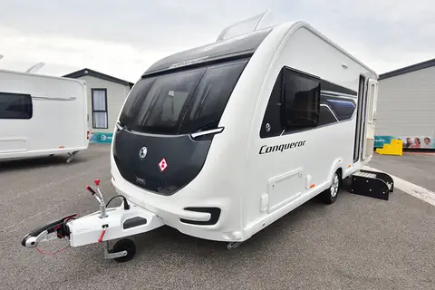 2012 Swift Conqueror 480 - 2-Berth Caravan with End-Washroom