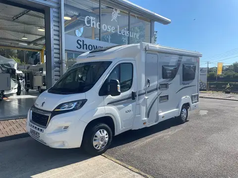 2024 Elddis Accordo 105 New 2-Berth Motorhome with Fixed French Bed