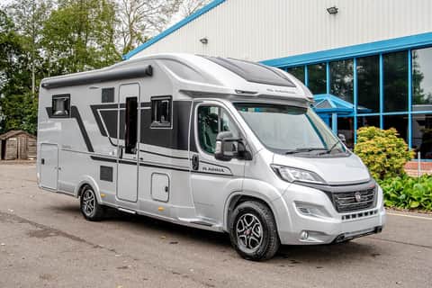 Adria Coral Supreme 670 DC