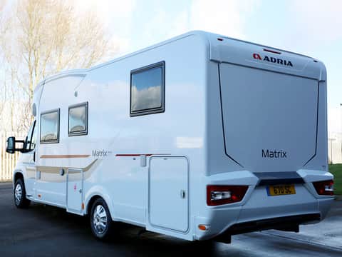 Adria Matrix Plus 670 SC
