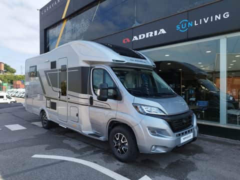 Adria Matrix Supreme 670 SC