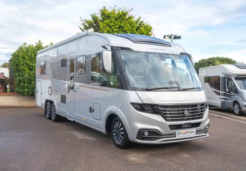Adria Supersonic 890 LC 170BHP Auto