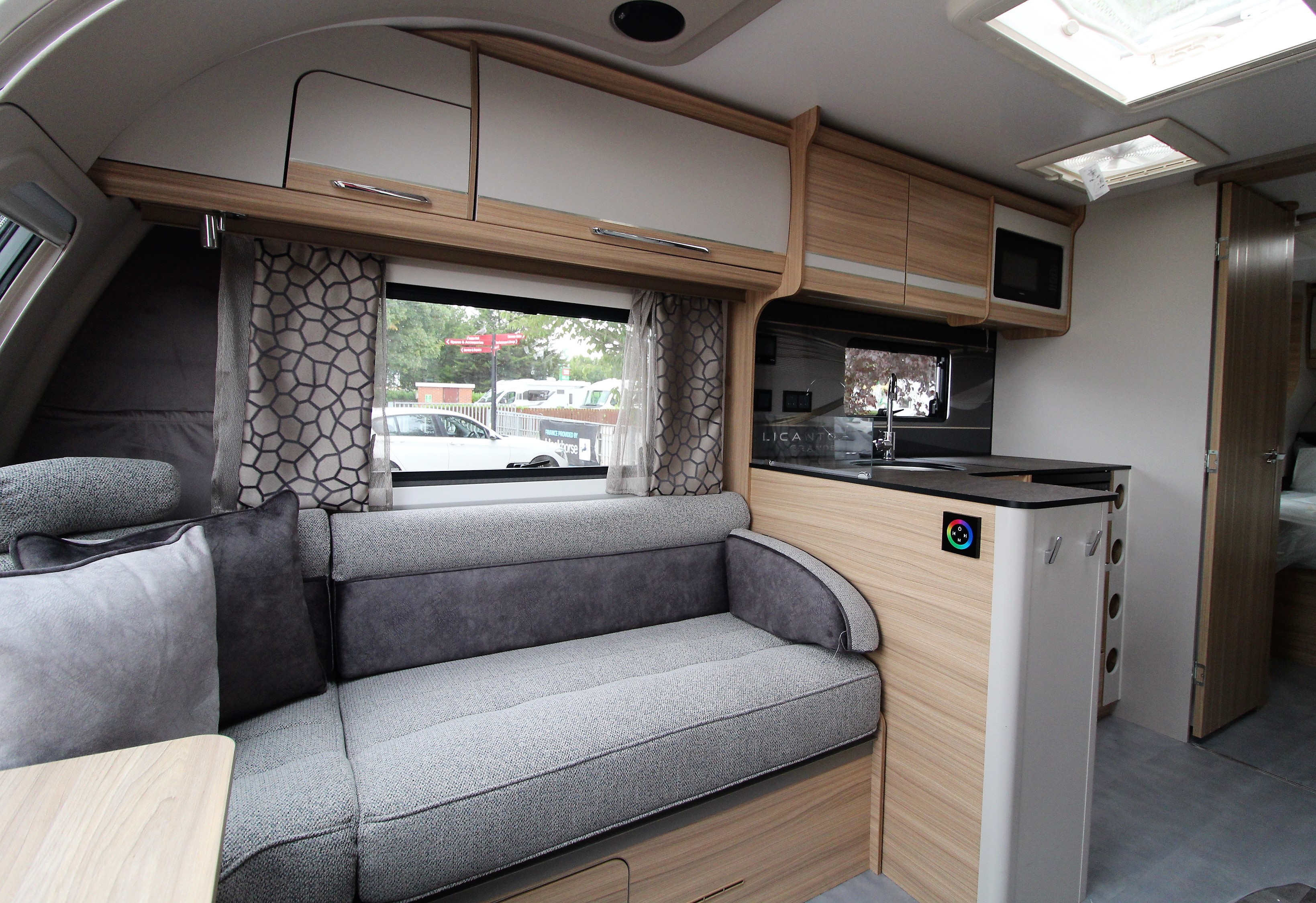 Bailey Alicanto Grande Lisbon – 2022 Caravan