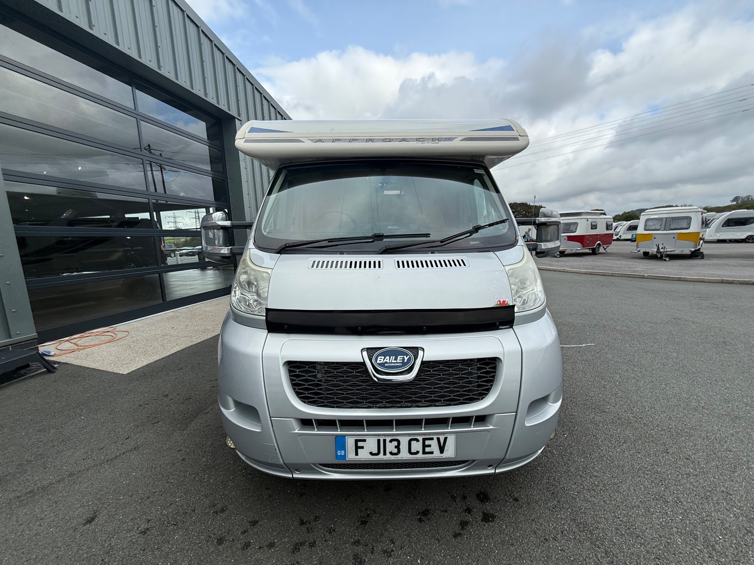 Bailey Approach 620 SE Peugeot Boxer, 2 Berth, 2 Belts, Low Mileage, MOT, 12 Months Warranty, Habitation Service