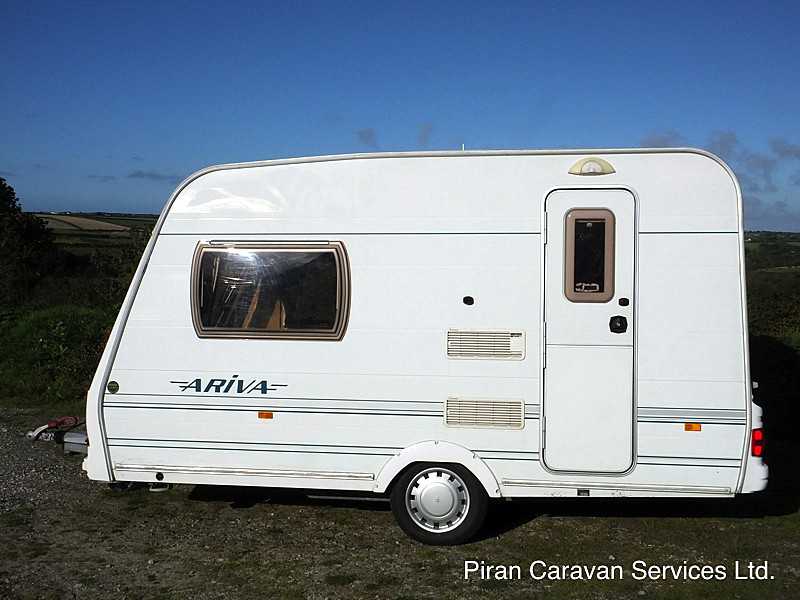 2014 Lunar Ariva - Lightweight 2-Berth Compact Caravan