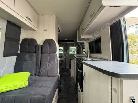 AUTO SLEEPERS ACTIVE FL635 P