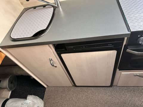 Auto-Sleeper Fairford Plus- 2022 Motorhome