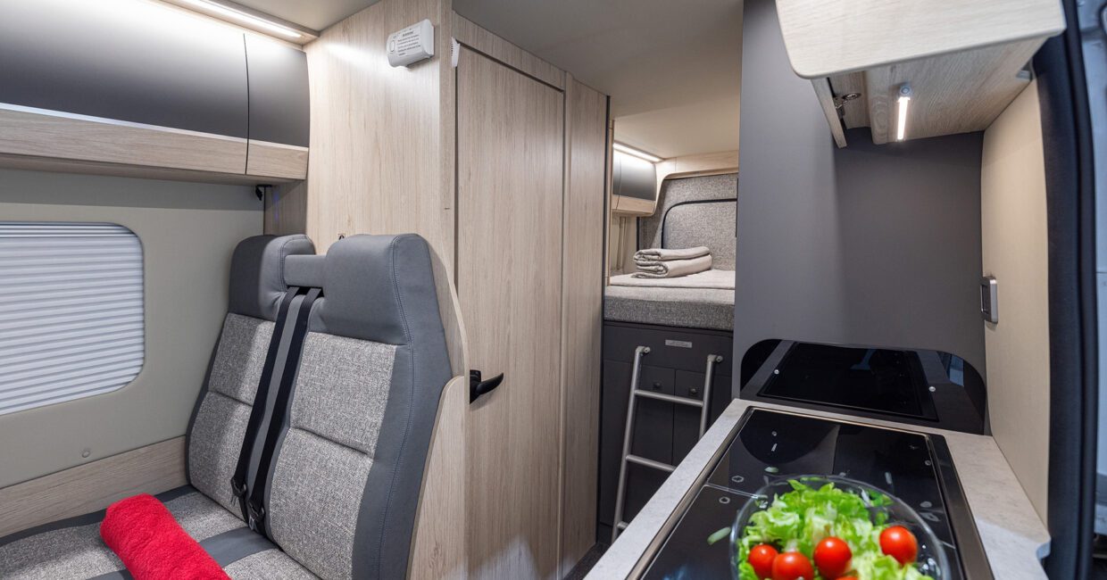 AUTOTRAIL EXPEDITION 68