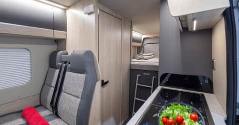 Auto Trail Expedition 68