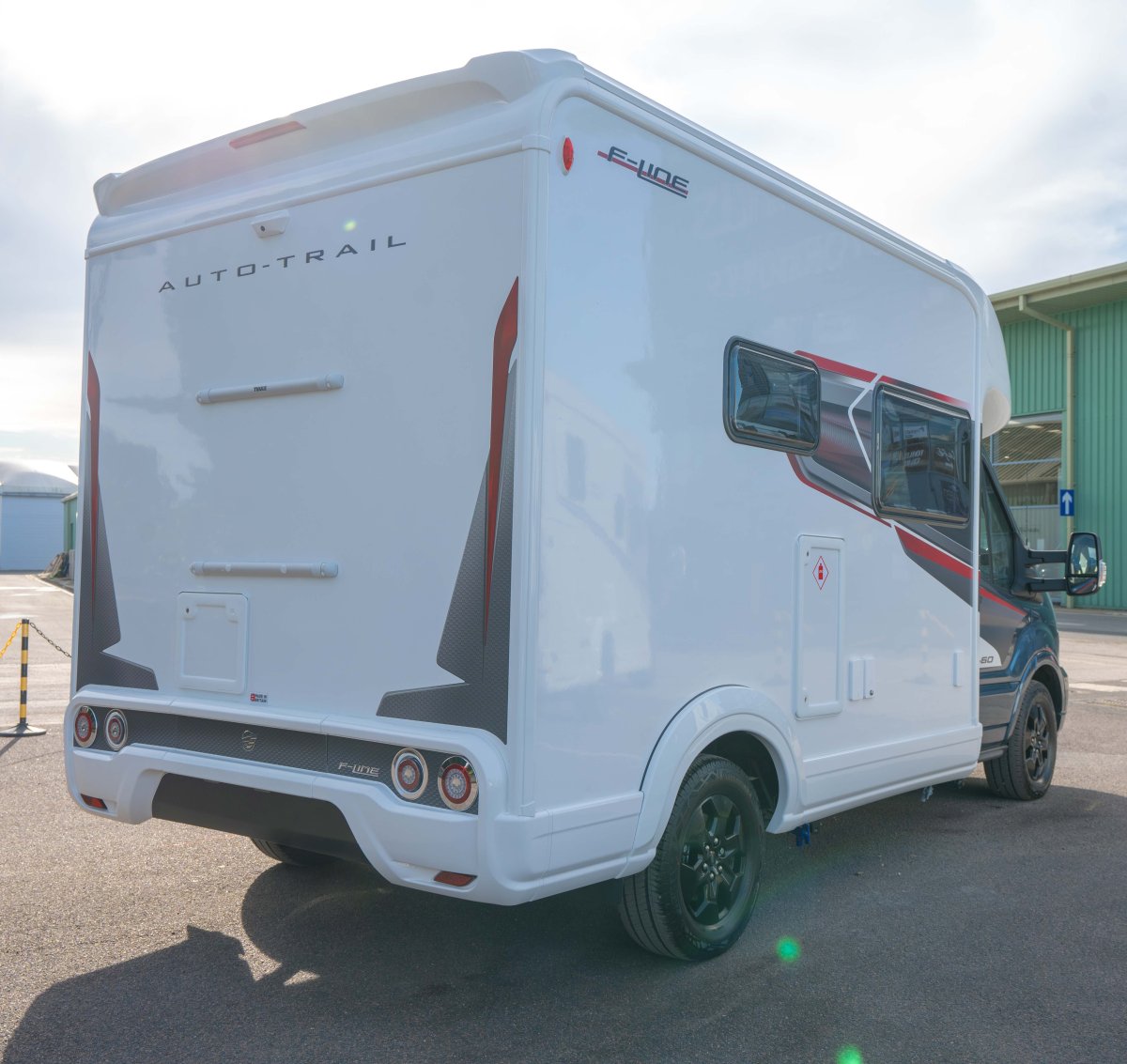 Autotrail F-Line F60 165BHP
