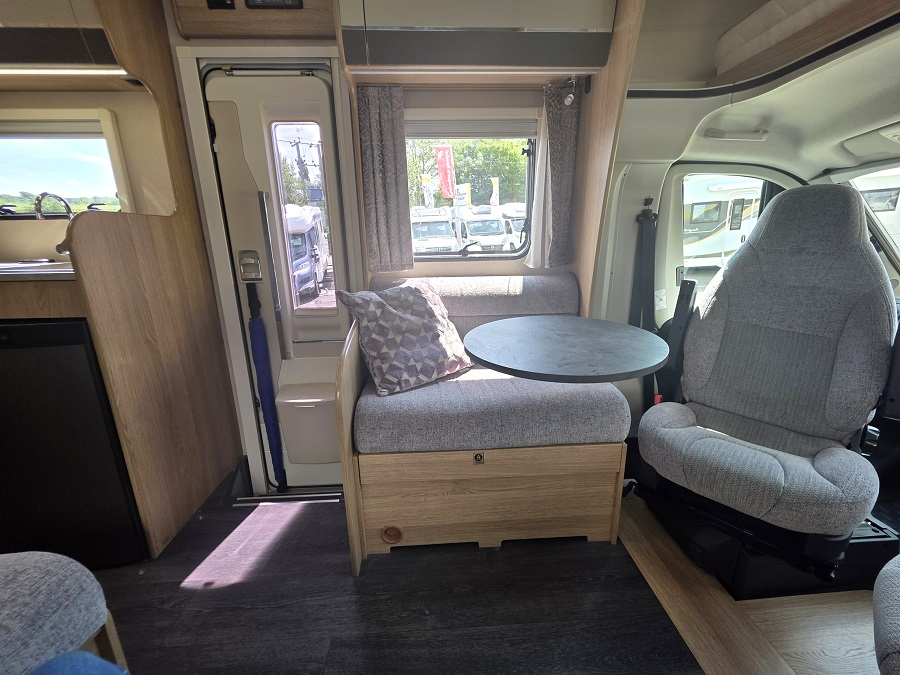 AUTOTRAIL IMALA 736