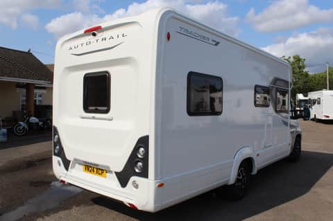 Auto-Trail Tracker 2006 Used 2 Berth Motorhome with French Bed