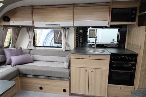 2022 Bailey Pegasus Grande SE Bologna: Used 4 Berth Caravan with Fixed Bunks