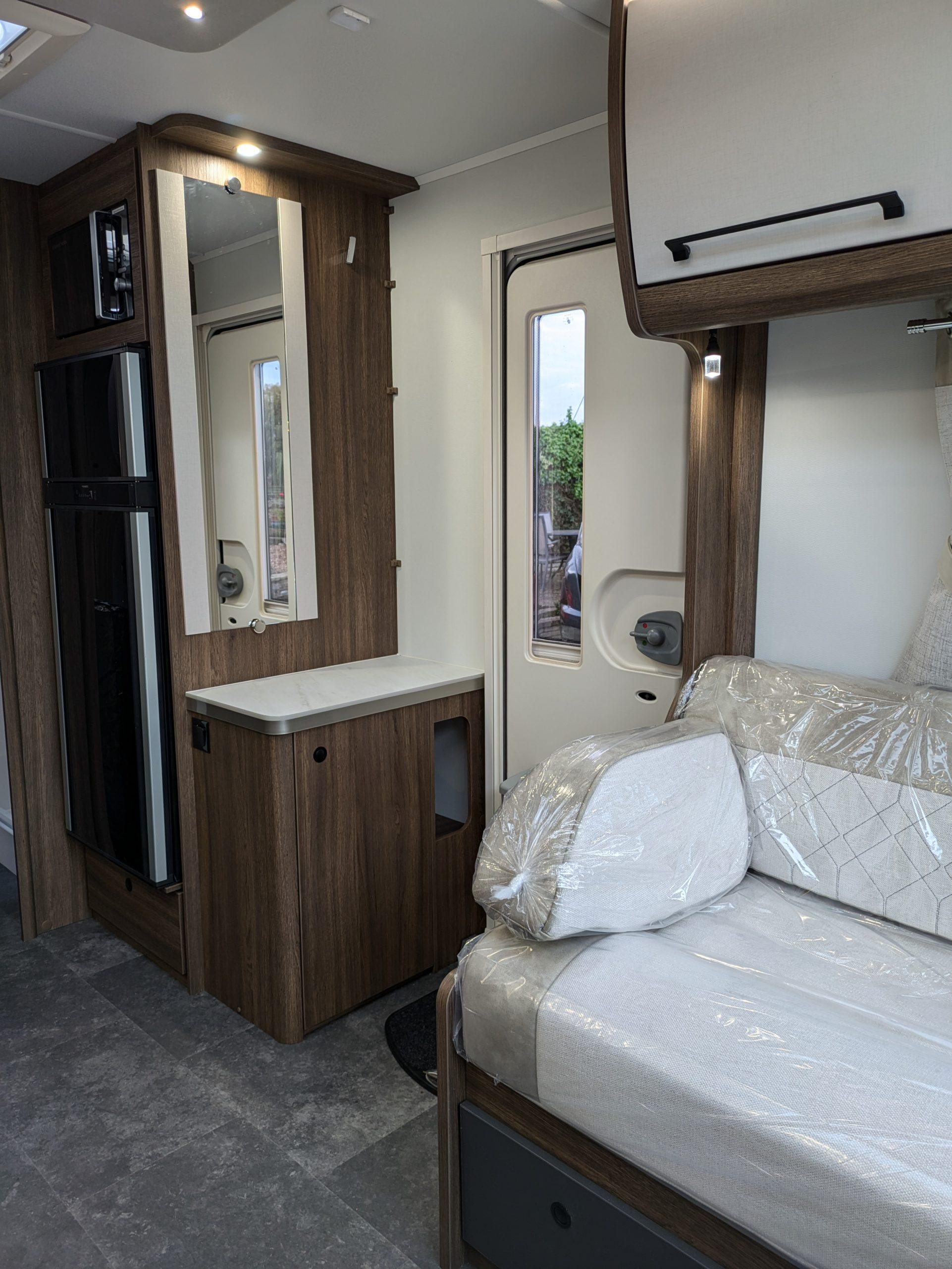 2026 Buccaneer Barracuda Skyliner New Twin-Axle 4-Berth Caravan