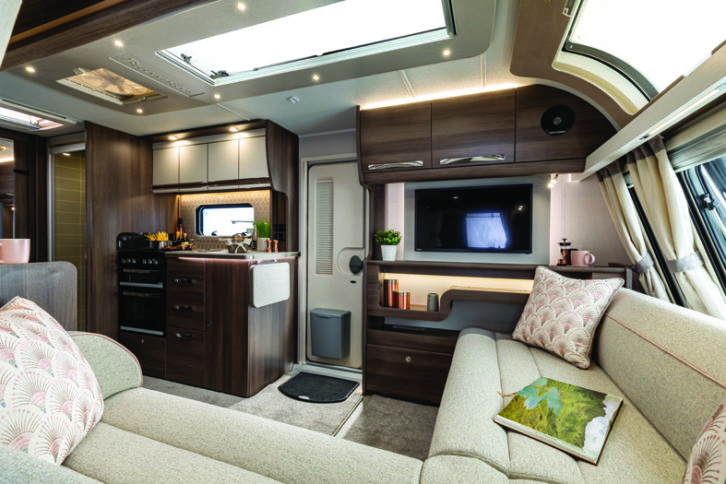 2026 Buccaneer Bermuda Skyliner 8ft-Wide 4-Berth Caravan
