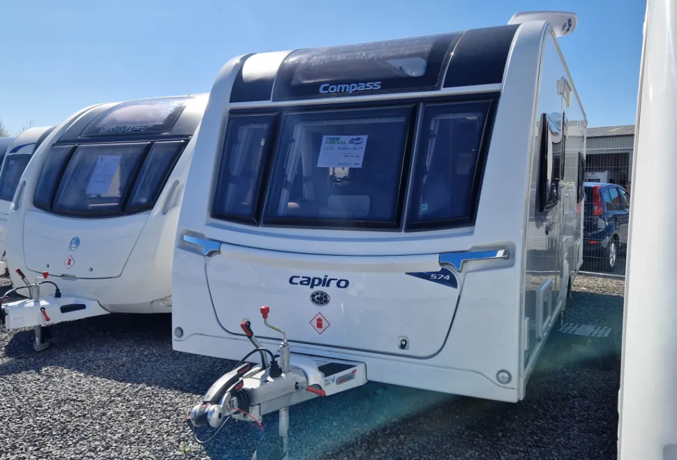 2018 Compass Capiro