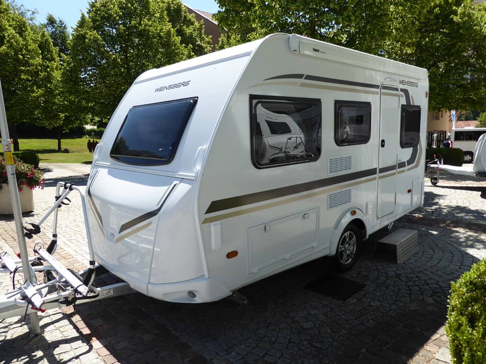 2026 Weinsberg Caraone: New 4 Berth Caravan with Fixed French Bed - Exterior - Front