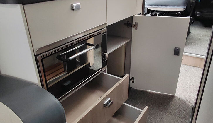 Swift Carrera 122