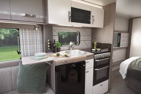 Swift Challenger SE 650