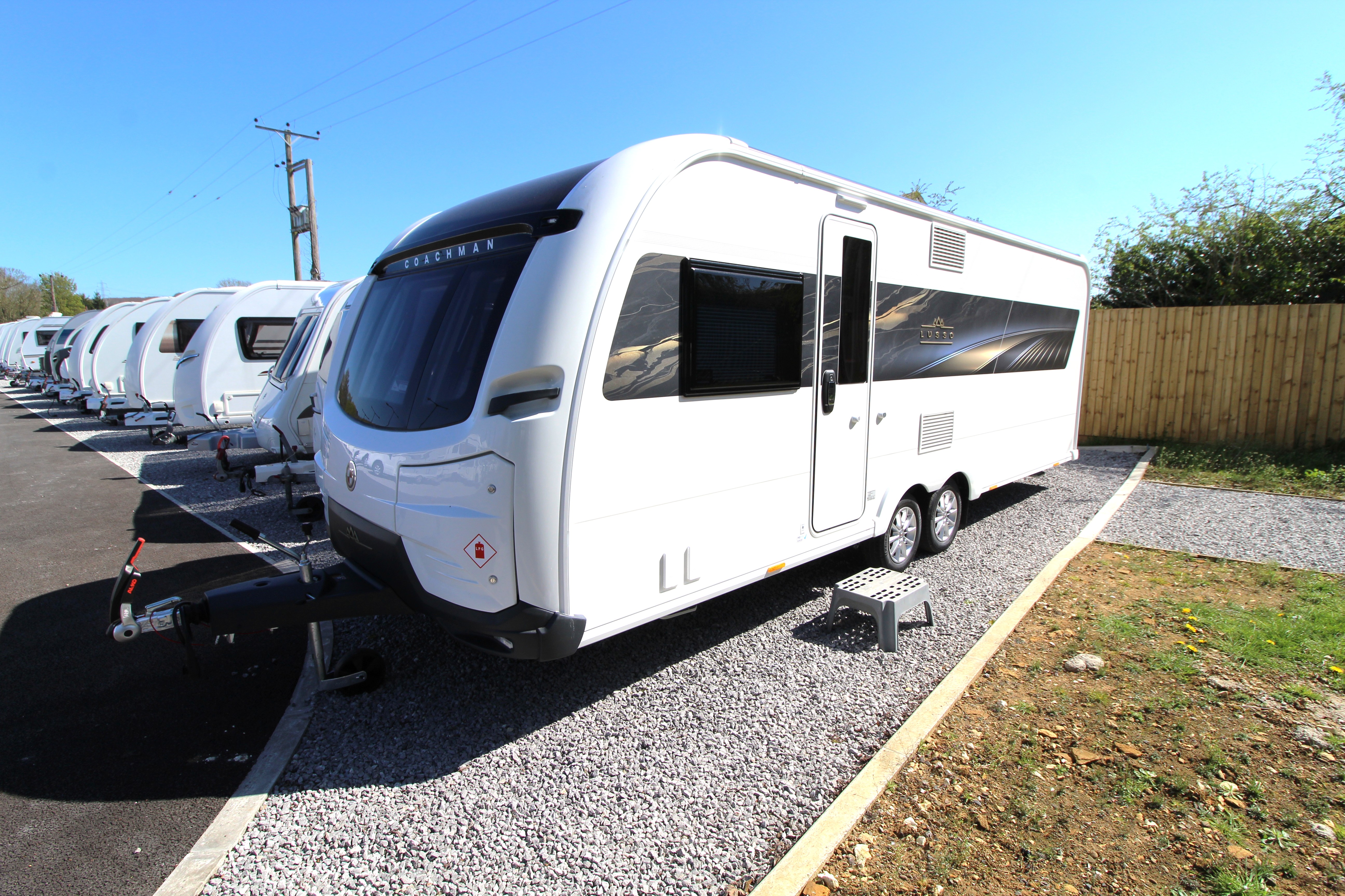 Coachman Lusso 4