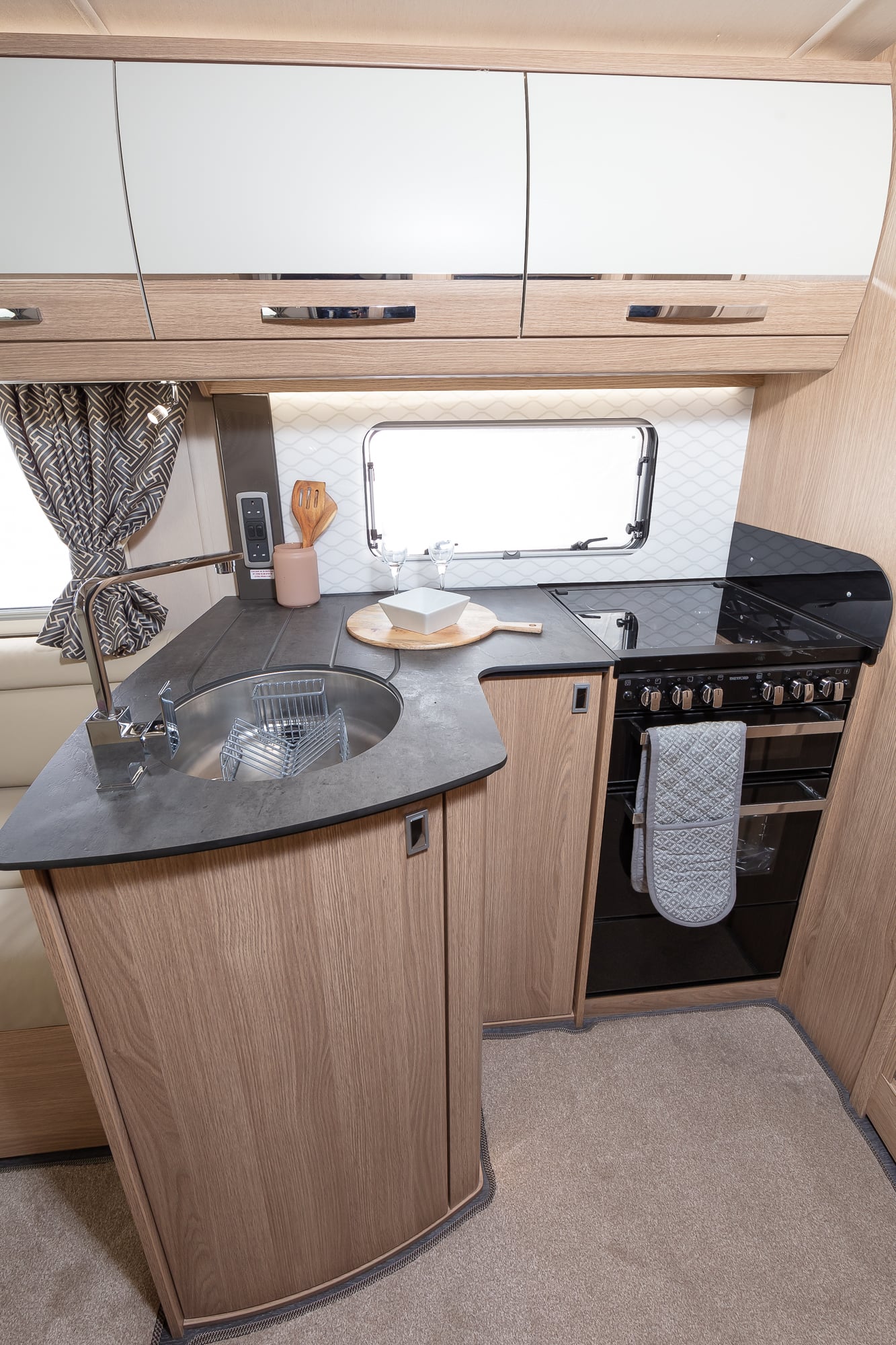 Auto-Trail Comanche