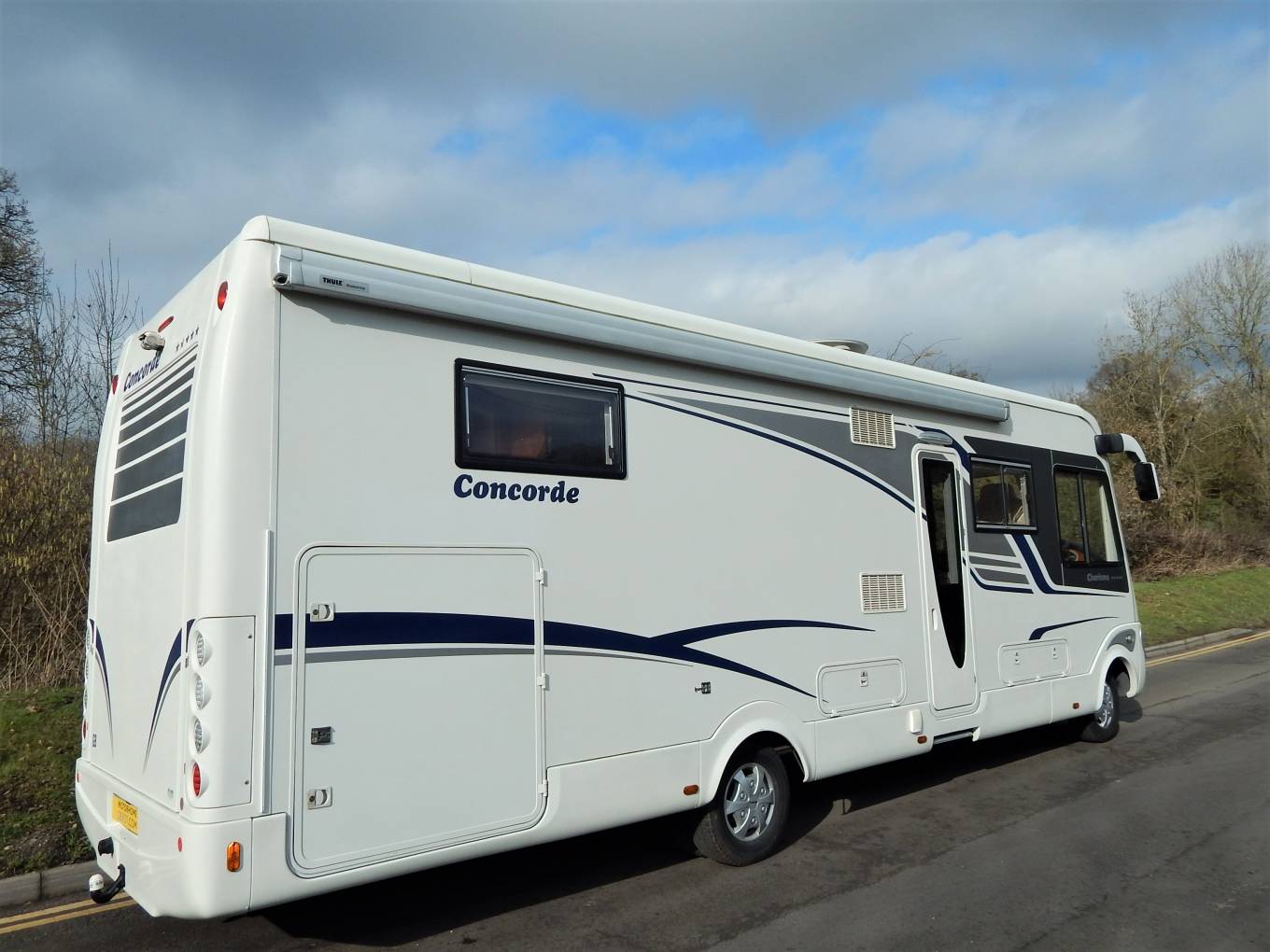 Concorde Charisma 850L