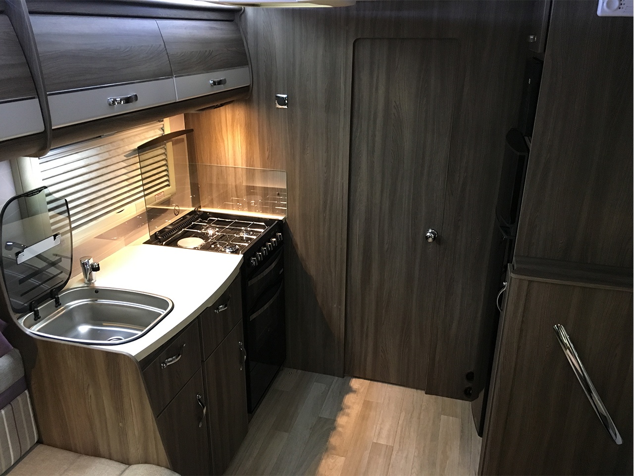 Bailey Auto Sleeper Corinium Duo