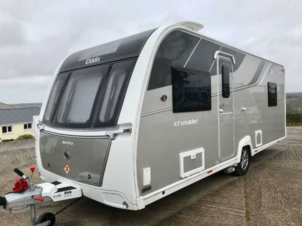 Elddis Crusader Aurora - Exterior - Front