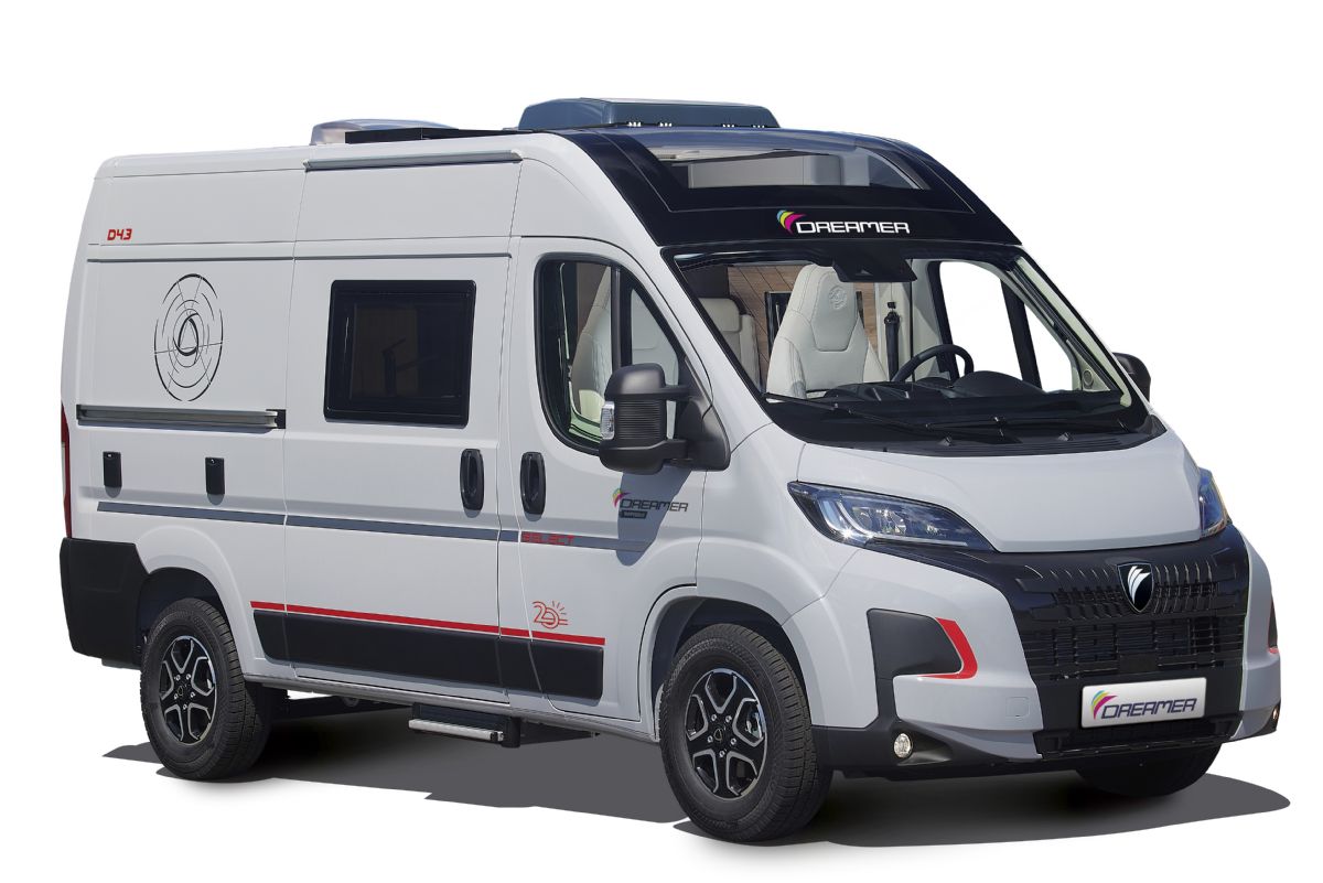 2026 Dreamer D43 Select Automatic 2-Berth Compact Campervan