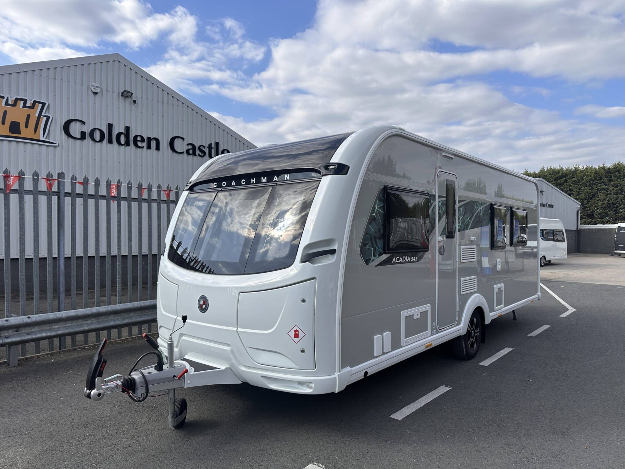 Coachman Acadia 545 Xtra — 2027 Season