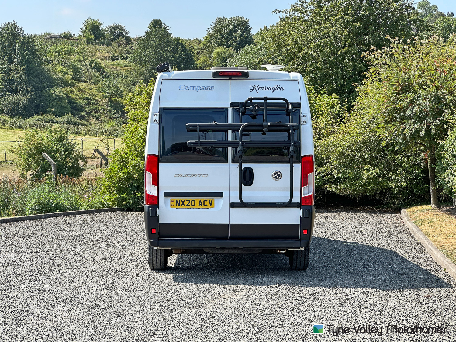 Elddis Kensington CV40