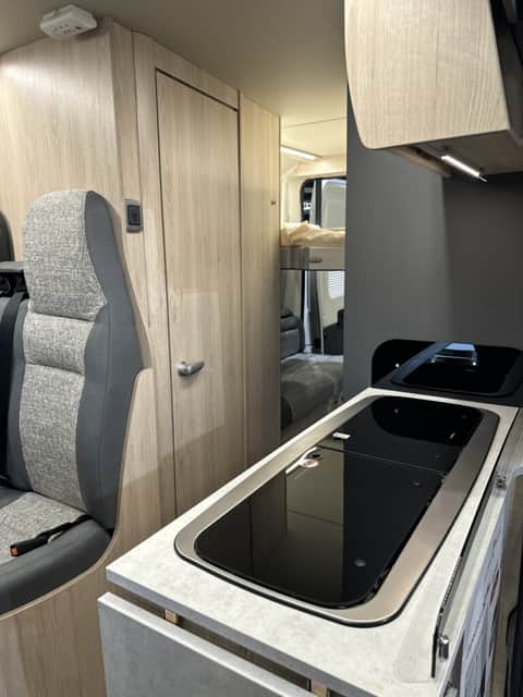 Auto Trail Expedition 67