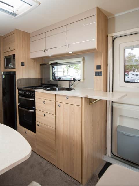 2018 Elddis Avante 462 Hartfield Sussex Special Edition