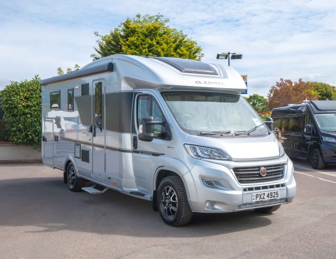 Adria Coral Supreme 670 SLT 140BHP
